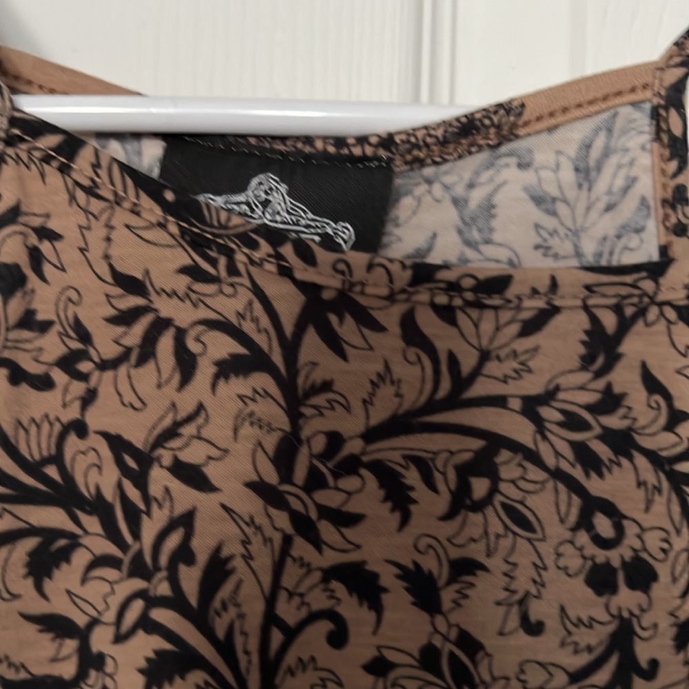 Dress - Picture 4 of 6